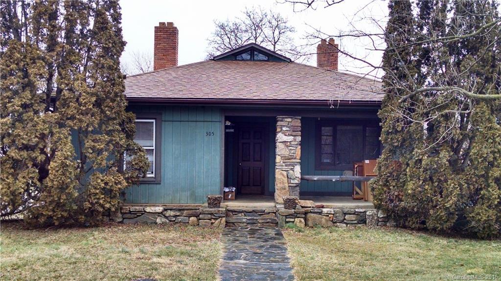 305 Richmond Ave., Swannanoa, NC 28778