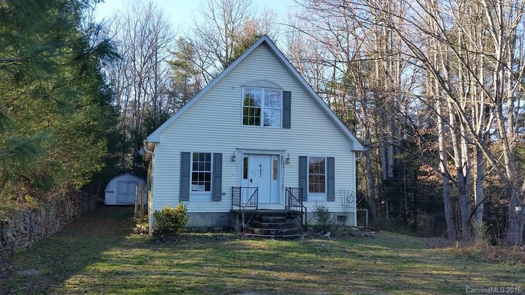 102 Justice Hills Dr., Hendersonville, NC 28792