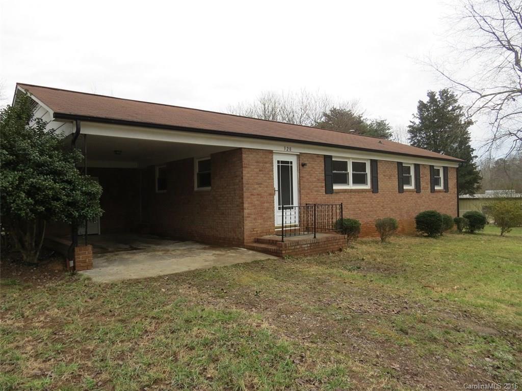 320 Hazelwood Cir., Statesville, NC 28625