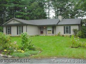 91 Bowman Ridge Rd, Hendersonville, NC 28739