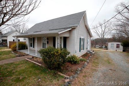 1302 1st Ave., Hickory, NC 28601