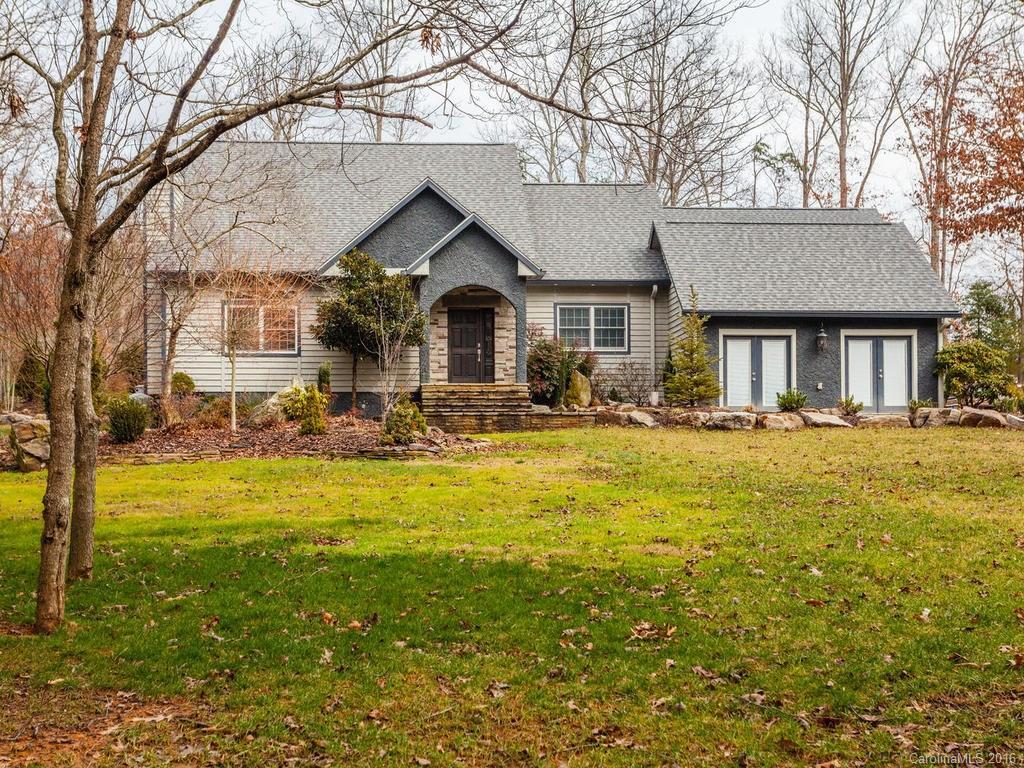 22 Bittersweet Ln., Asheville, NC 28805