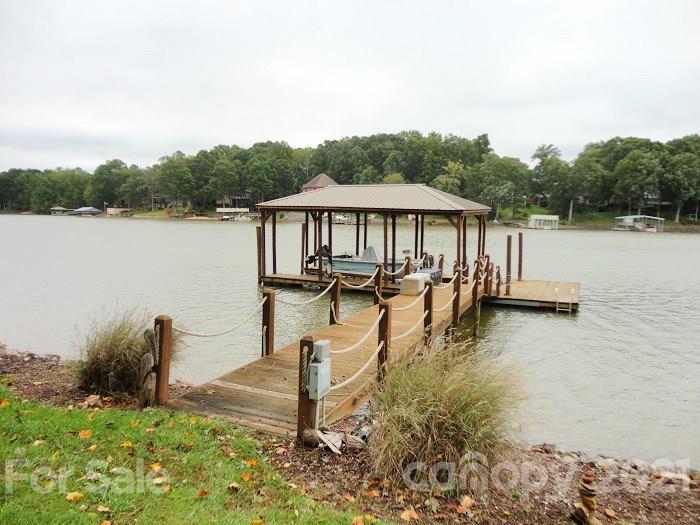 235 Windwood Ln., Troutman, NC 28166