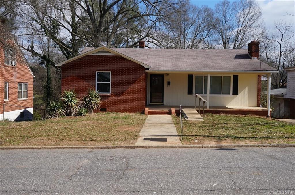 230 N Patterson St., Statesville, NC 28677