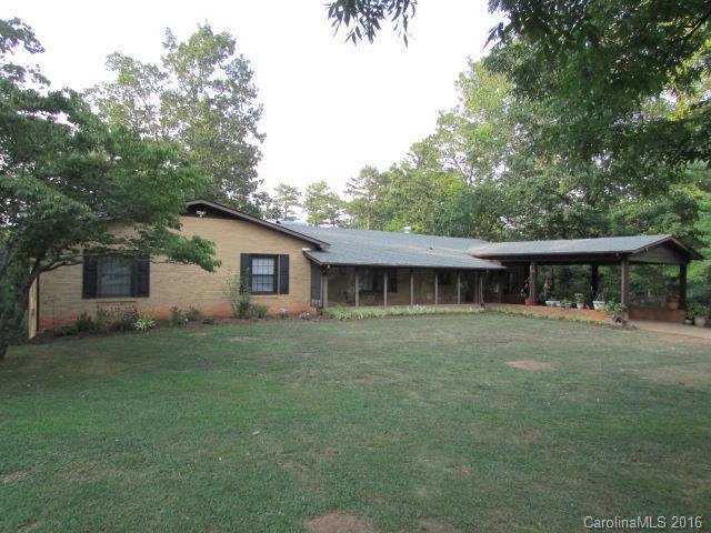 1707 Crafton Rd., Hickory, NC 28602