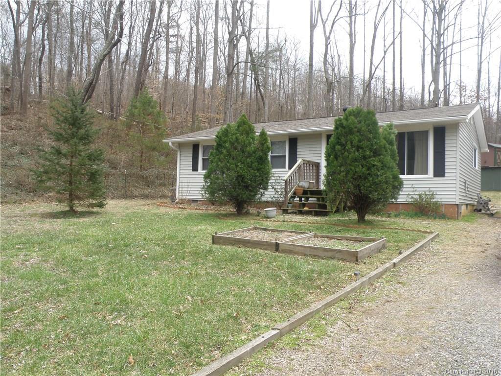 161 Gosnell Rd., Asheville, NC 28804