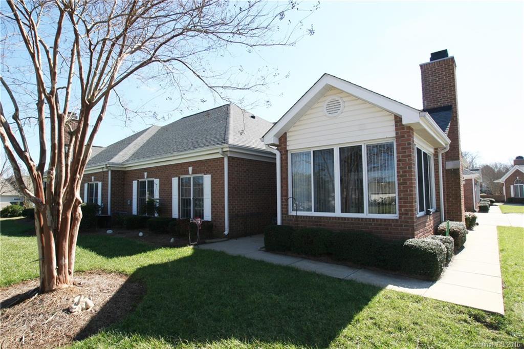 8338 Highland Glen Dr. #D, Charlotte, NC 28269