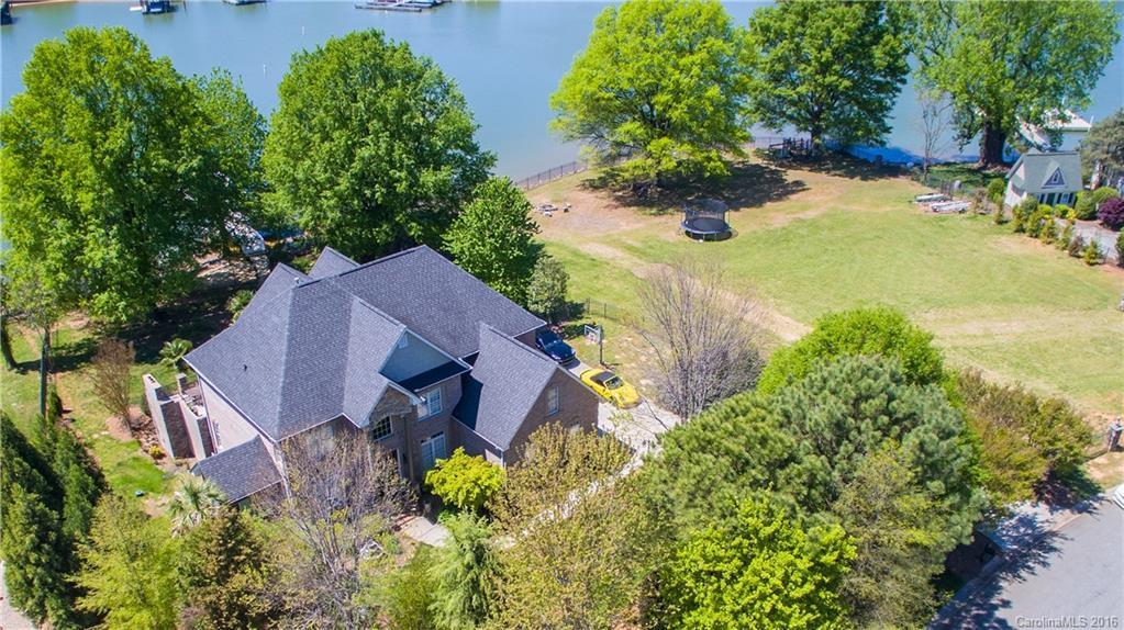 174 Hickory Hill Rd., Mooresville, NC 28117