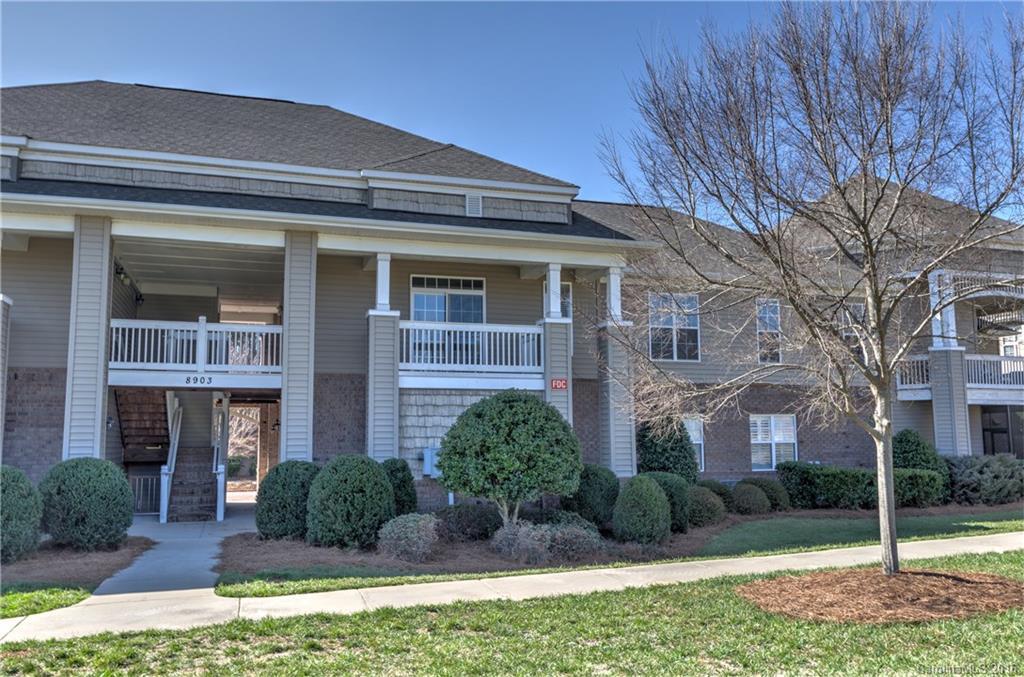 8921 Rosalyn Glen Rd. #104, Cornelius, NC 28031