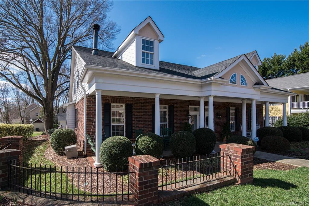 319 Armour St., Davidson, NC 28036