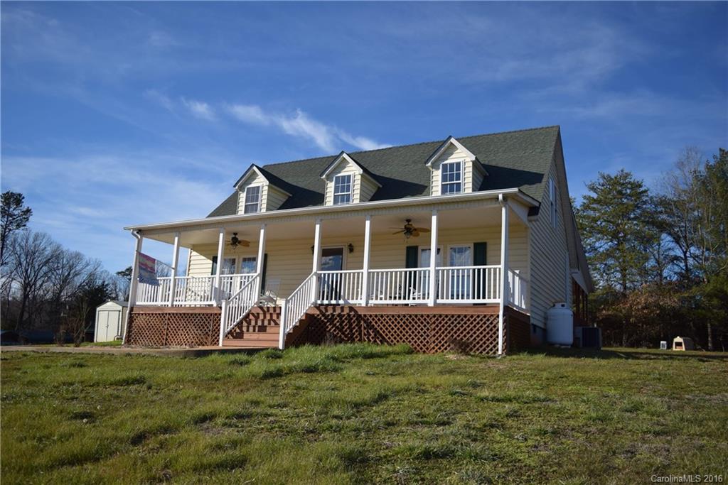 6070 Greedy Hwy., Hickory, NC 28602