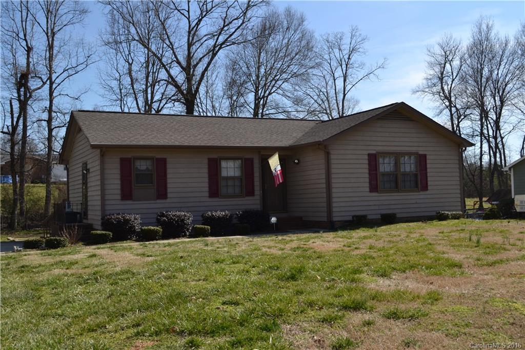 123 Country Ln., Belmont, NC 28012