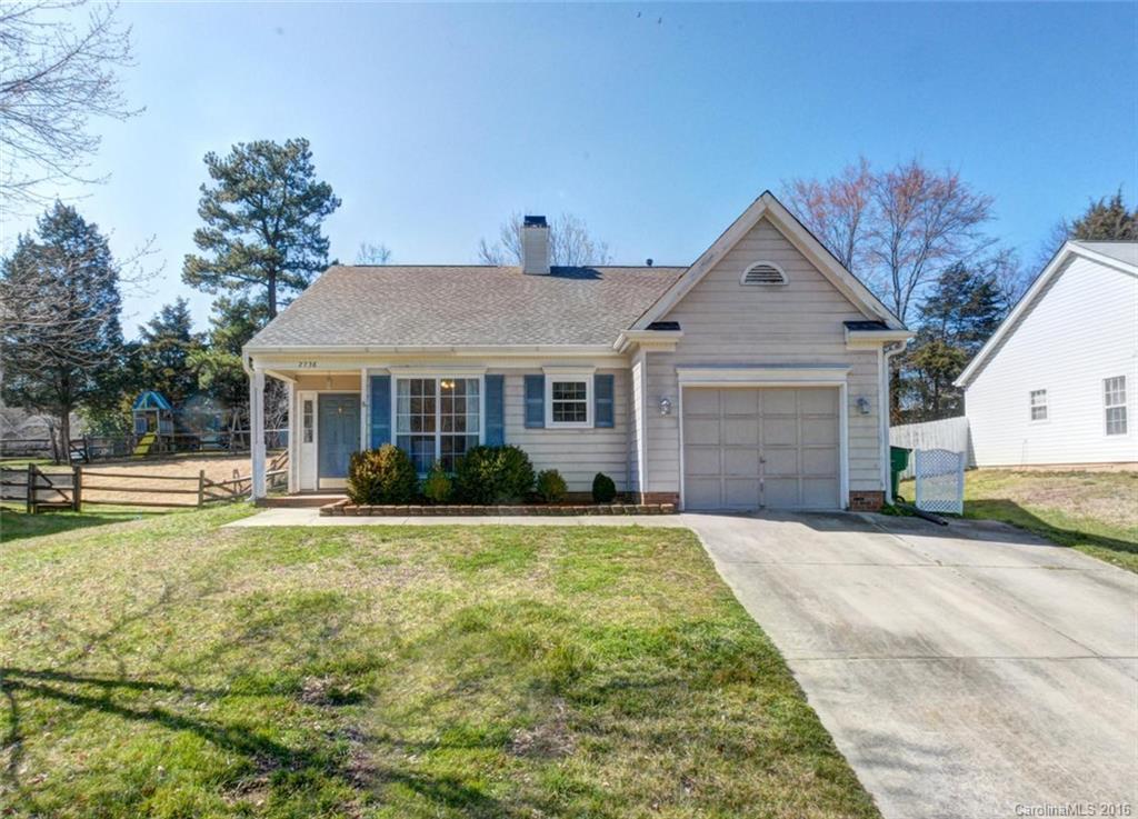 2738 Chalgrove Ln., Charlotte, NC 28216