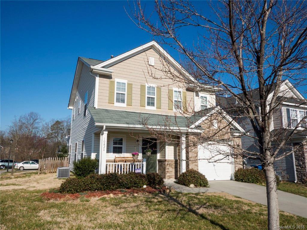 10824 Carstairs St., Charlotte, NC 28213