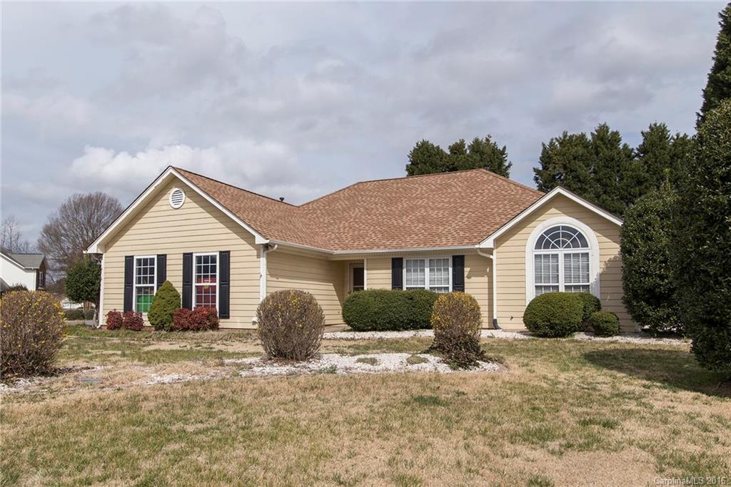 140 Nash Ct., Mooresville, NC 28115