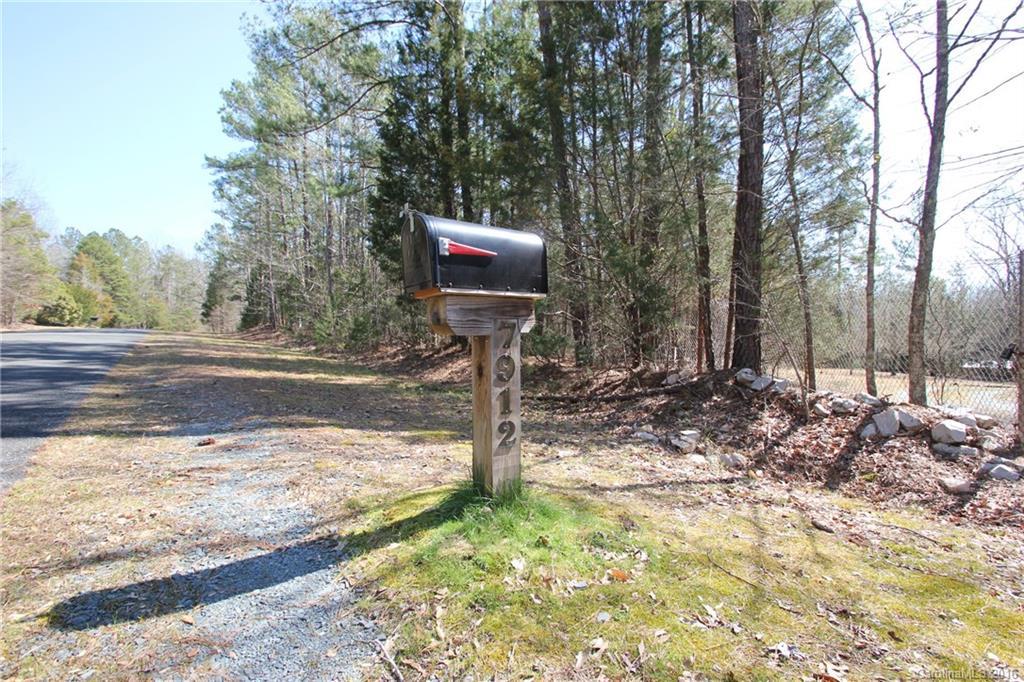 7912 Fairmont Dr., Waxhaw, NC 28173