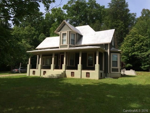 88 White Oak Rd., Burnsville, NC 28714