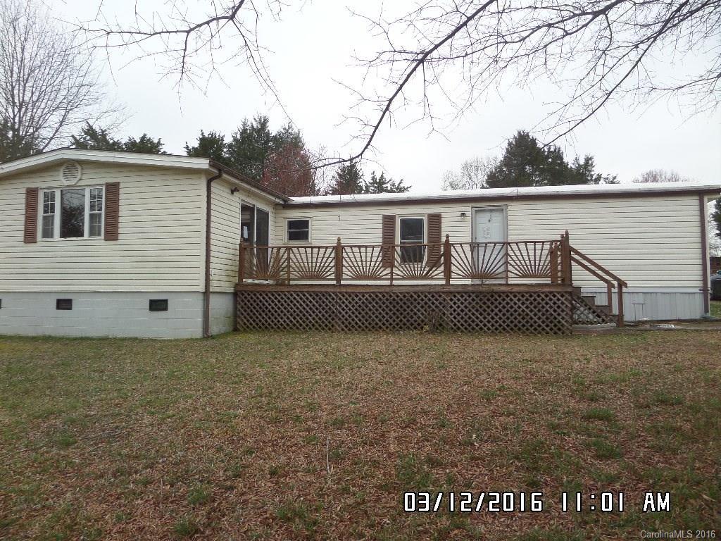 168 Hunterpond Ln., Statesville, NC 28677