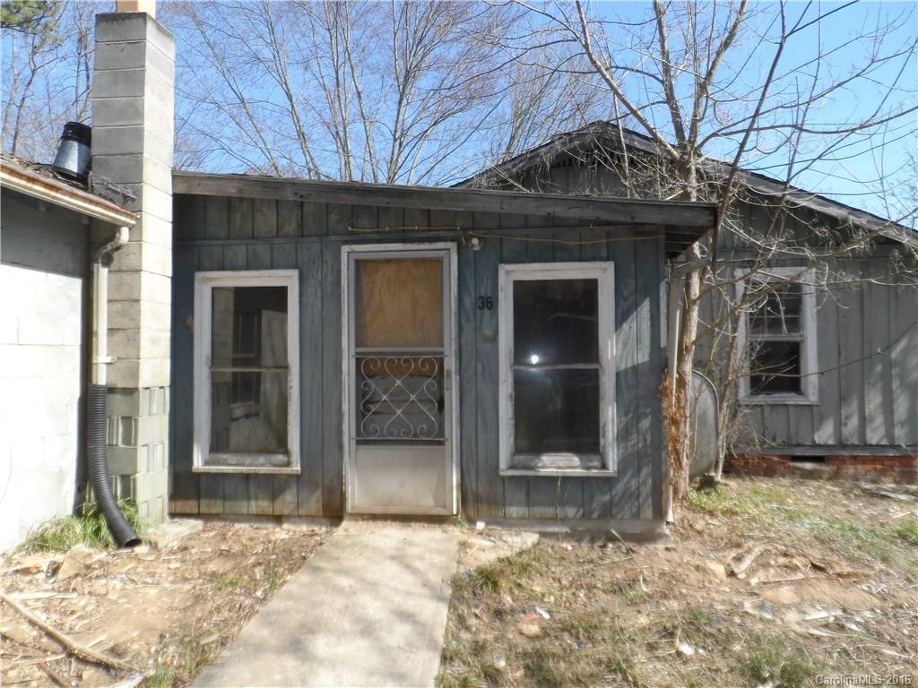 36 Indian Branch Rd., Candler, NC 28715