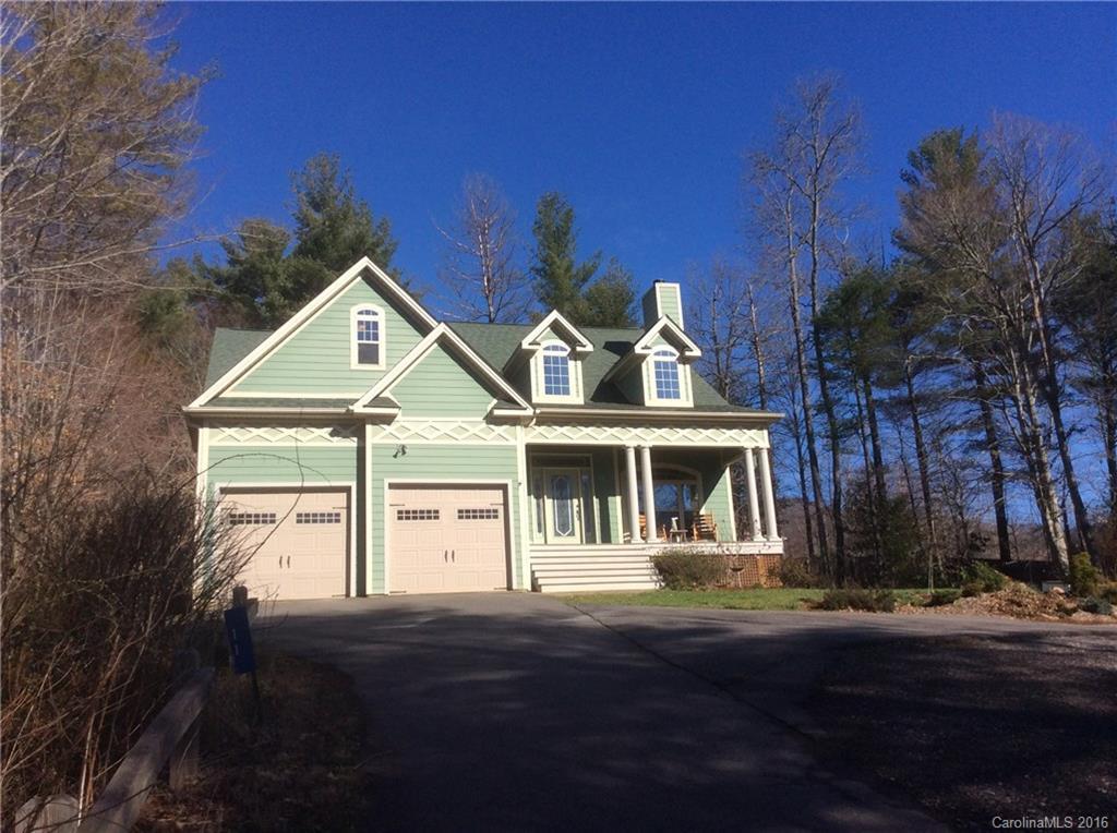 11 Bohemian Ln., Asheville, NC 28805