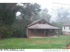 26 Oak Hill Circle, Asheville, NC 28806