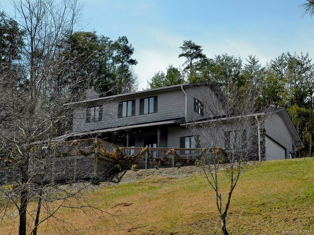 37 Nichols Hill Dr., Asheville, NC 28804