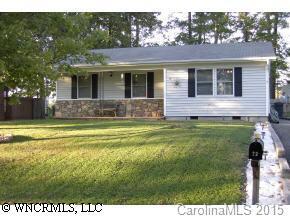 23 Wildwood Ave., Weaverville, NC 28787