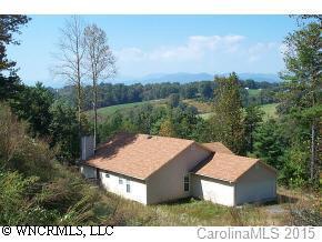 40 Crest Cir., Weaverville, NC 28787