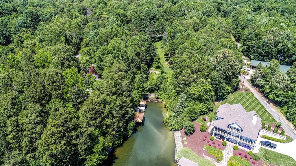 115 Ridgecliff Dr., Statesville, NC 28677