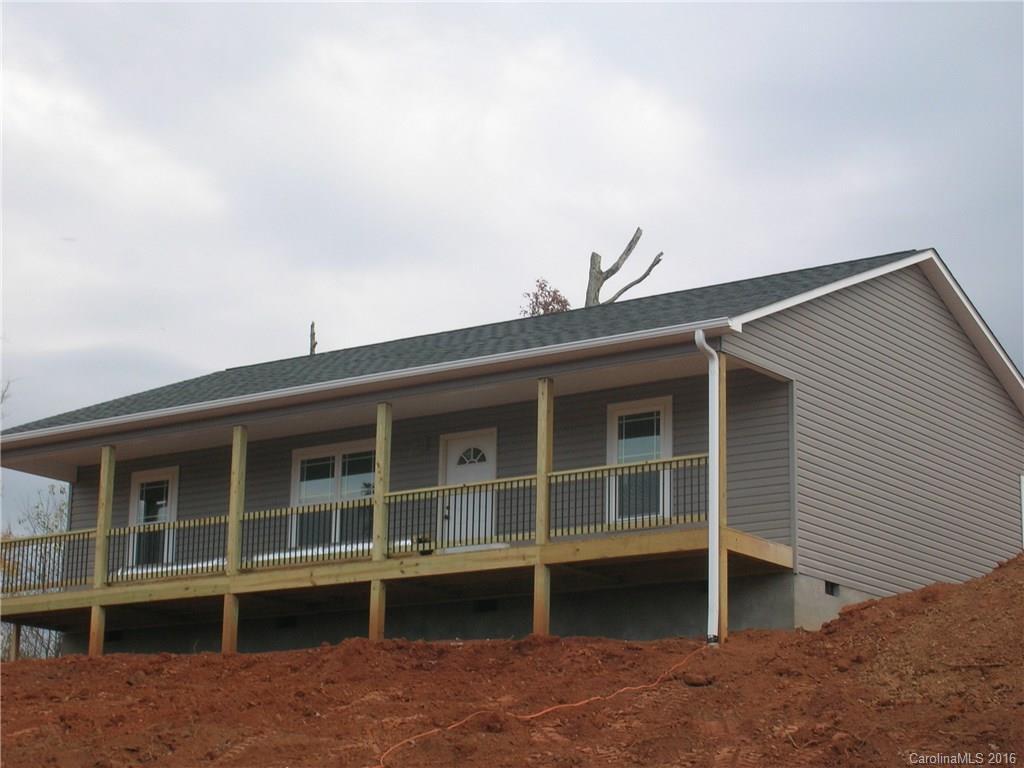 25 Daniel Brooke Dr., Asheville, NC 28806