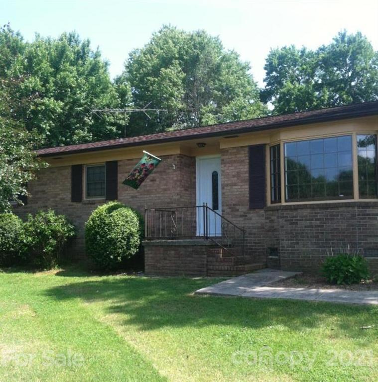 1923 Island Ford Rd., Statesville, NC 28625