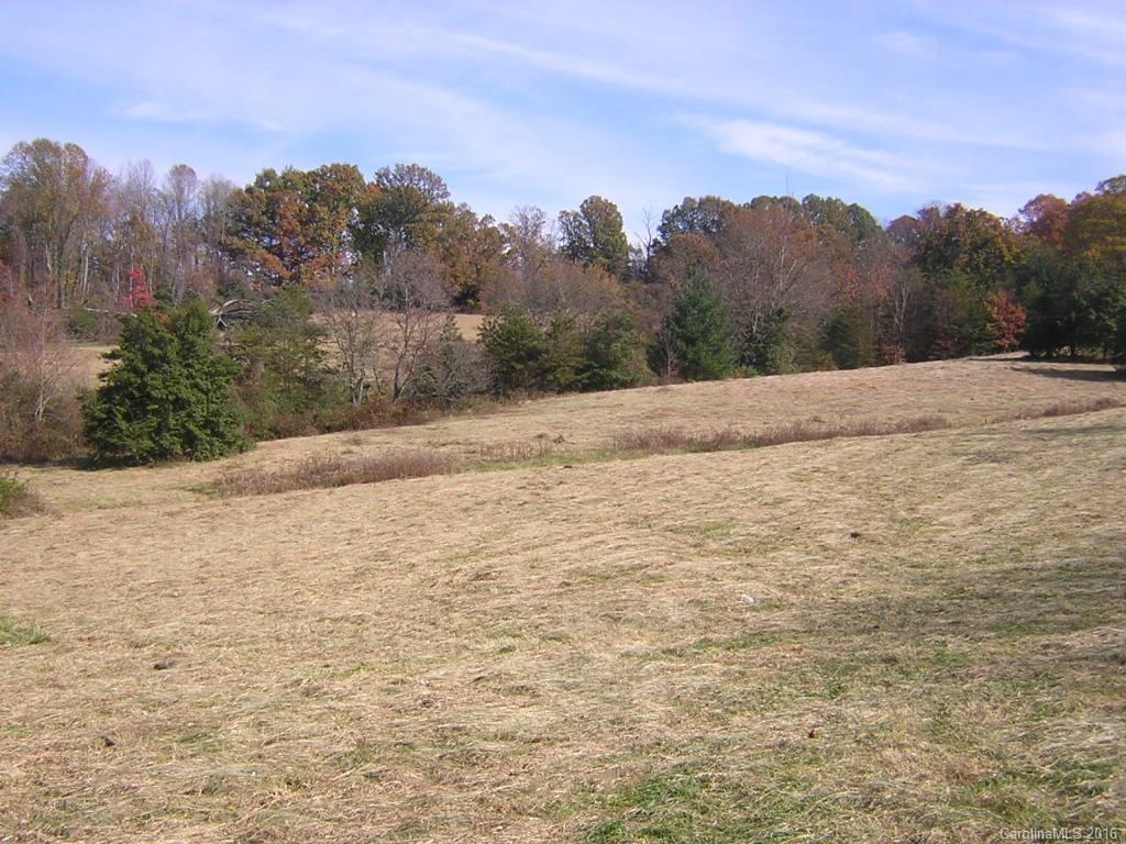 33 Curtis Dr., Arden, NC 28704