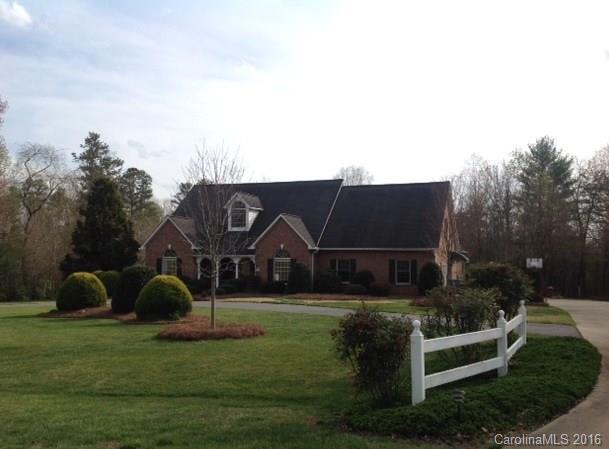 461 Isaac Creek Dr., Hickory, NC 28601