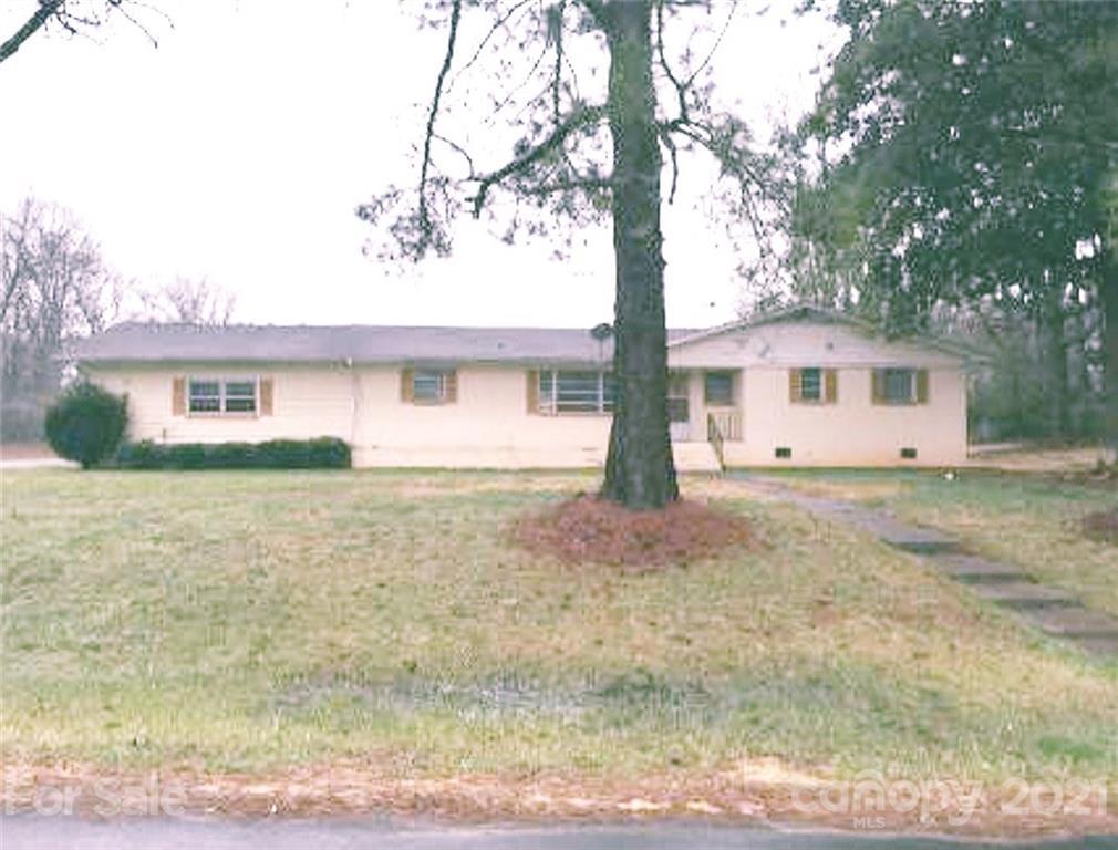 1434 Hartis Ln., Matthews, NC 28105