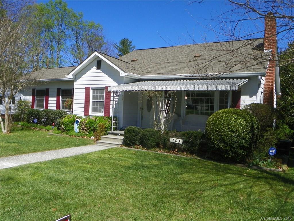 505 9th Ave., Hendersonville, NC 28791