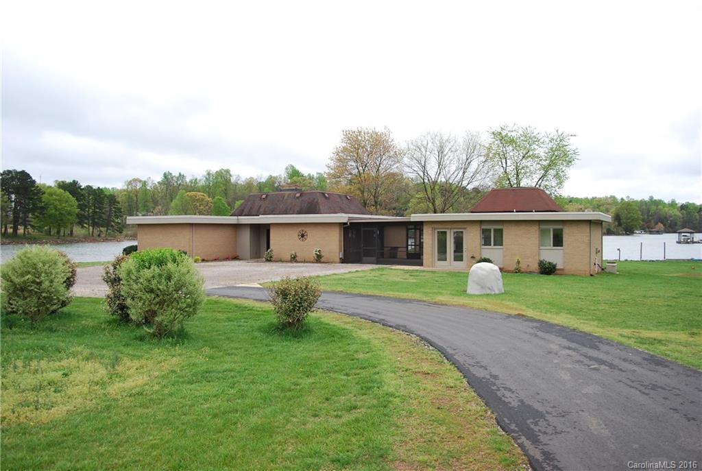 167 Perrin Dr., Mooresville, NC 28117