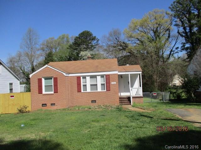 1032 Druid Cir., Charlotte, NC 28206