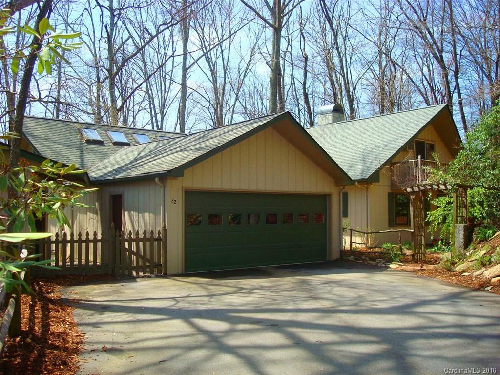 22 Echo Hill Dr., Fairview, NC 28730