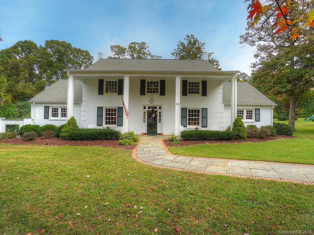 212 Roundway Down, Davidson, NC 28036