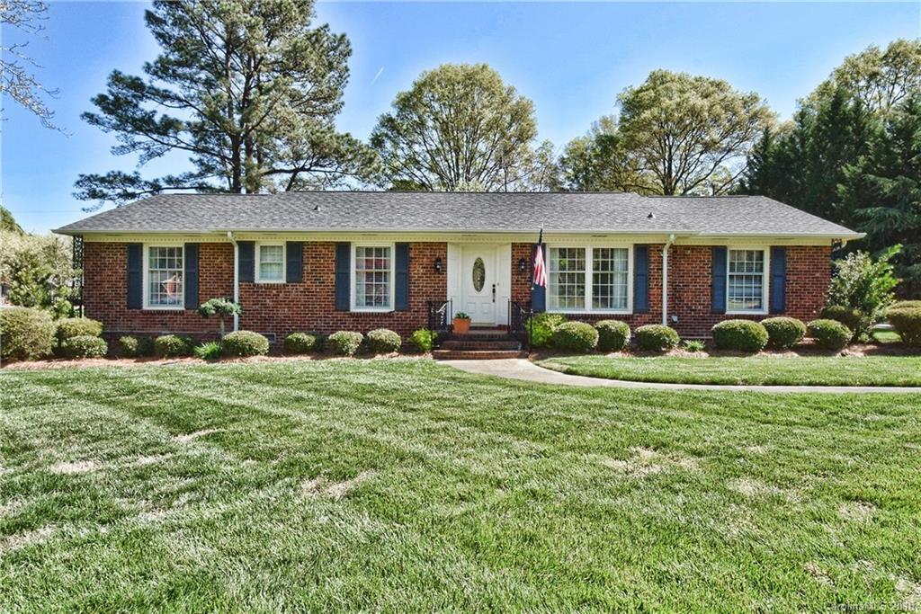 165 Laburn Ave., Charlotte, NC 28214