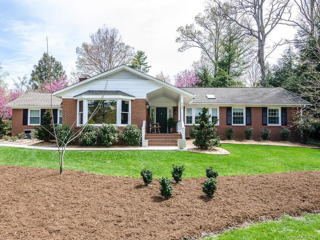 721 W Hills Rd., Hendersonville, NC 28791