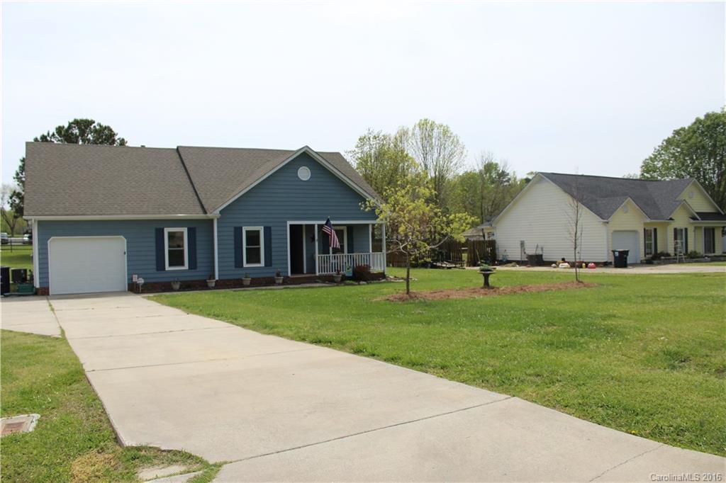 2233 Indian Cross Tr., Matthews, NC 28104
