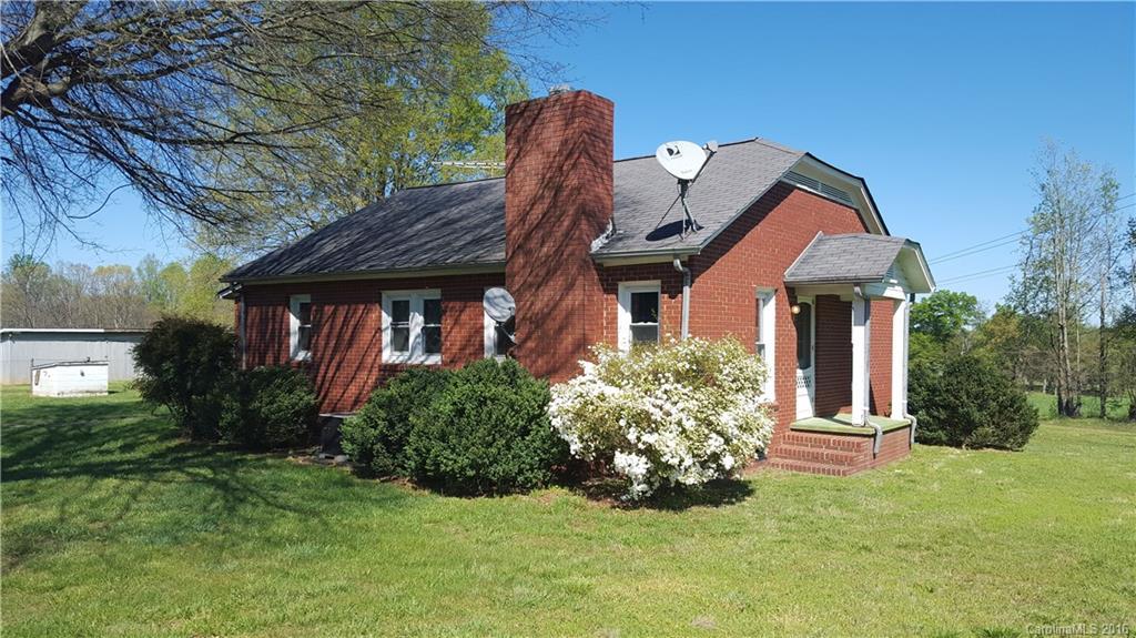 275 Fanjoy Rd., Statesville, NC 28625