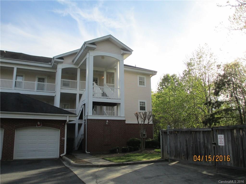 8759 Coralbell Ln. #305, Charlotte, NC 28213