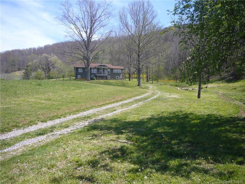 37 Maney Branch Rd., Weaverville, NC 28787