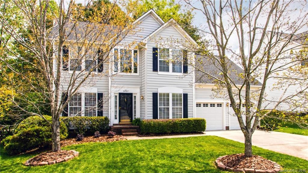 5907 Chinquapin Ct., Charlotte, NC 28269