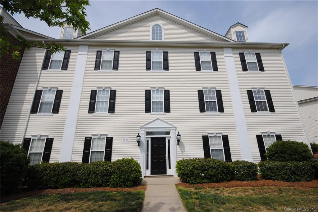 4004 Town Center Rd., Harrisburg, NC 28075