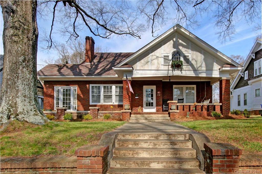 227 S Academy St., Mooresville, NC 28115