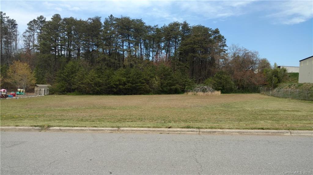 99999 Westside Dr. #5, Asheville, NC 28806