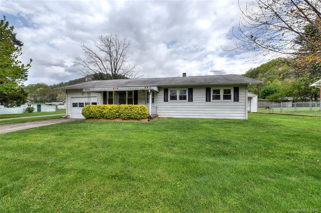1553 Allens Creek Rd., Waynesville, NC 28786